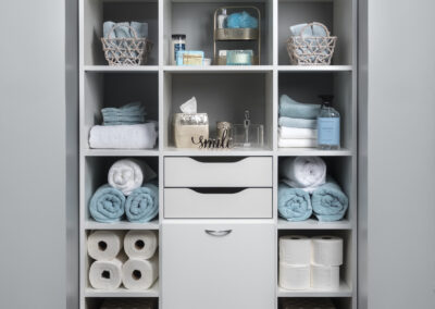 unique spaces, custom linen closet, closet designers colorado, colorado closet designers, best custom closet design company colorado, custom closets near me, custom walk in closet design near me